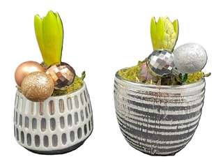 Pots texturés avec jacinthe et boules dorées et argentées